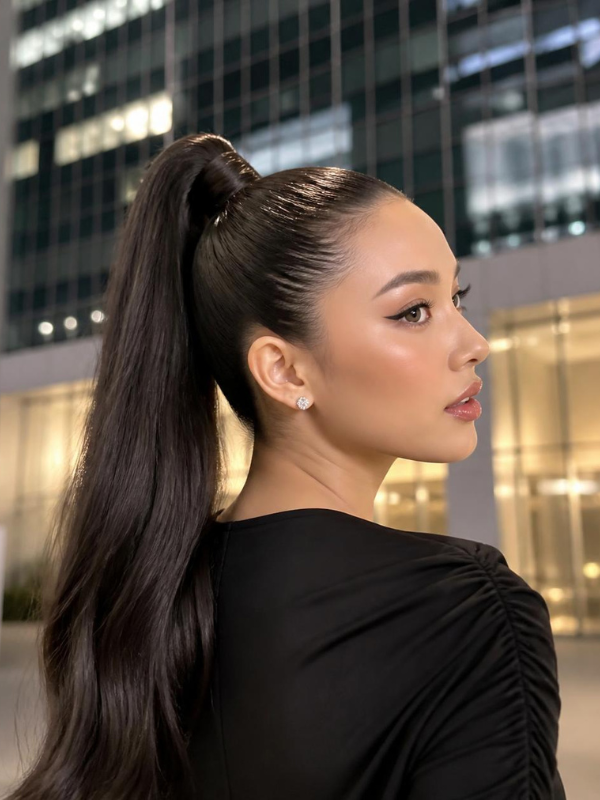 Sleek-High-Ponytail