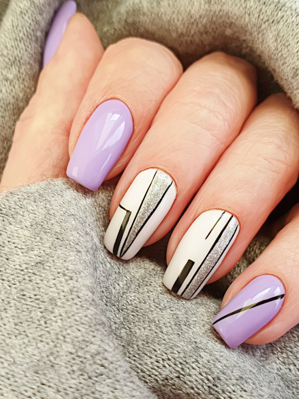 Mismatched-Nail-Designs