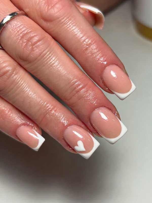 Cute-Girly-Pink-Nails