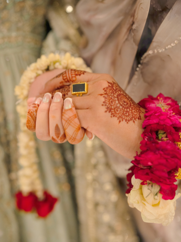 Floral-Bridal-Henna-Design