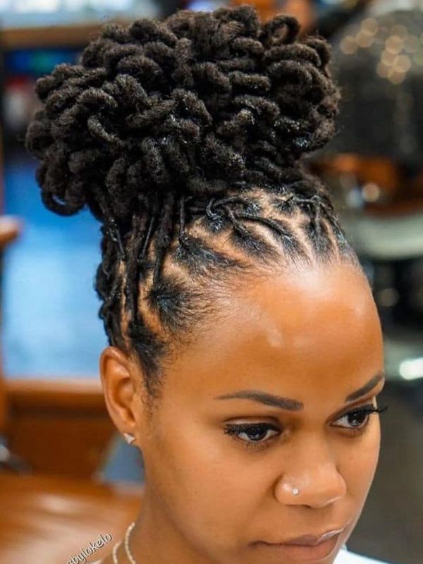 graduation-loc-hairstyles