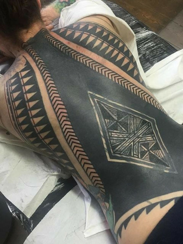 Blackwork-Back-Tattoo-Ideas