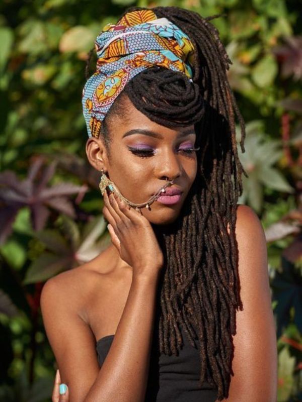Stylish-Ways-to-Wear-Locs