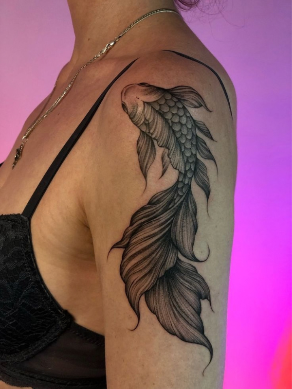Koi-Fish-Shoulder-Tattoo-Ideas