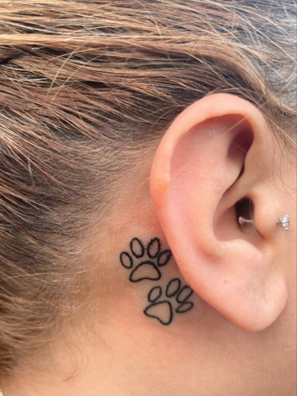 Paw-Print-behind-ear-Tattoo