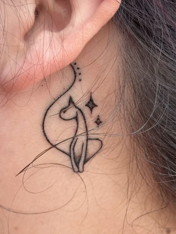 Abstract-Line-behind-ear-Tattoo