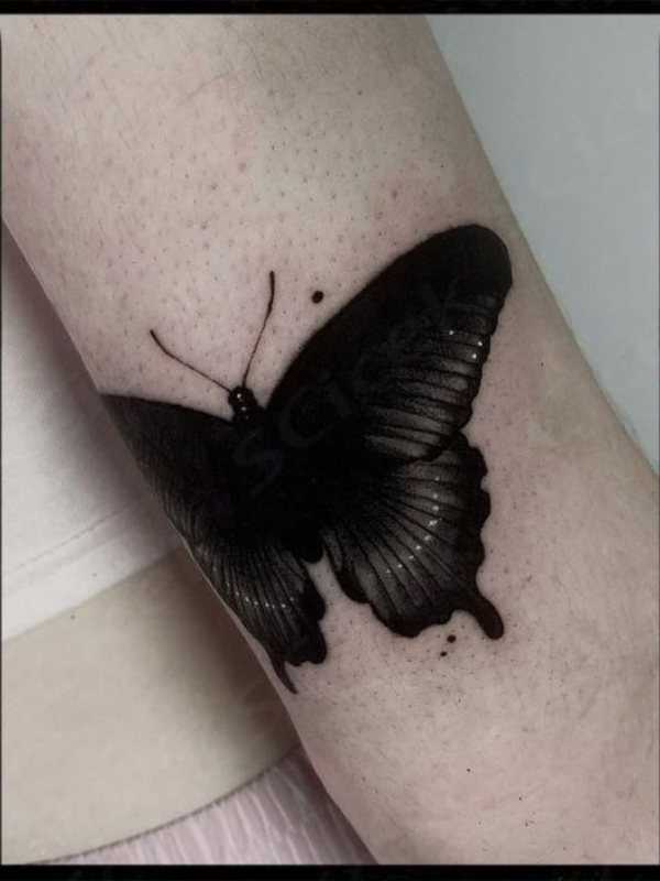 blackwork-tattoos