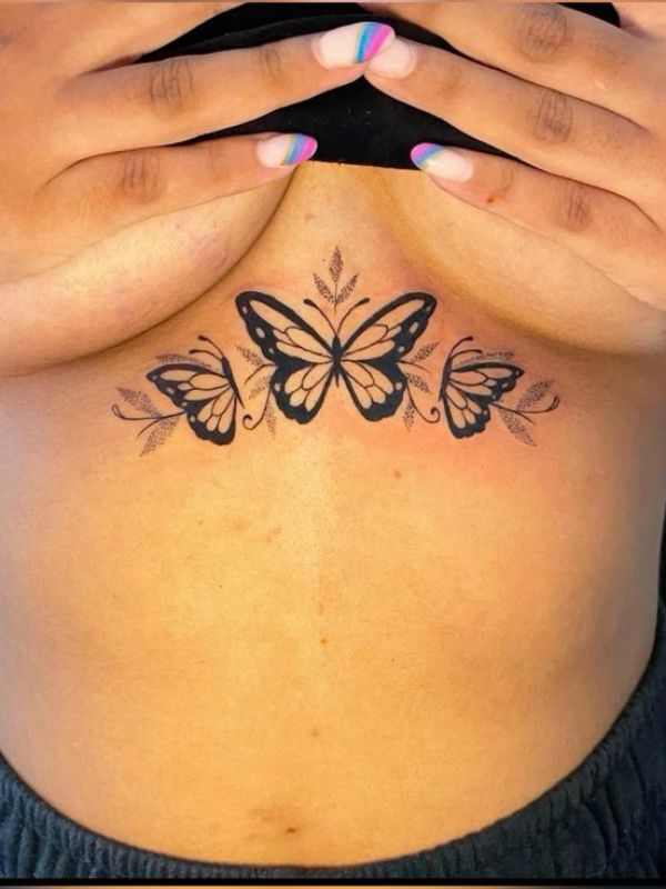 Underboob-Chest-Tattoo-Ideas