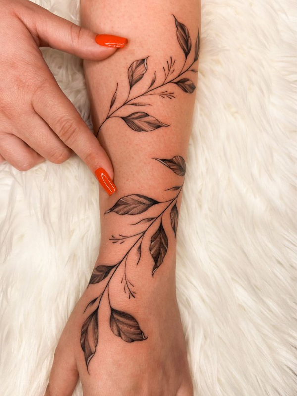 Botanical-Leaf-Hand-Tattoo-ideas