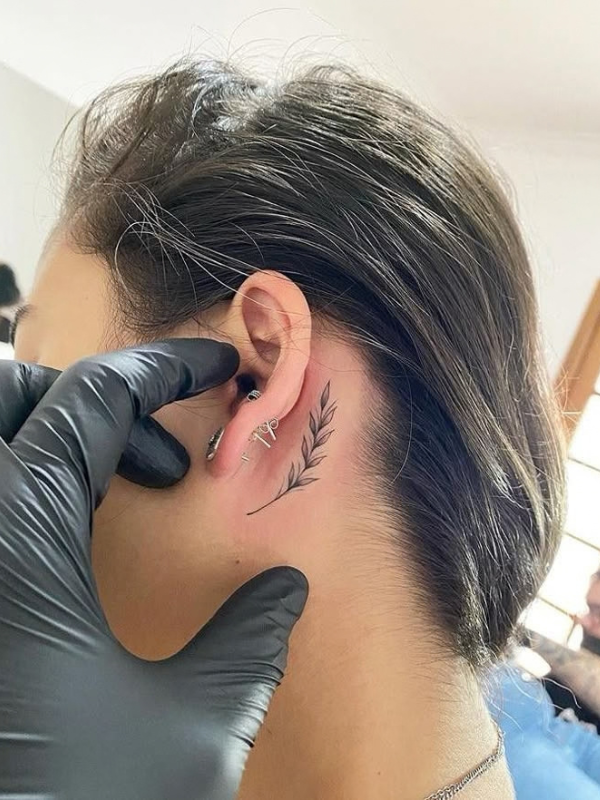 Leaf-behind-ear-Tattoo