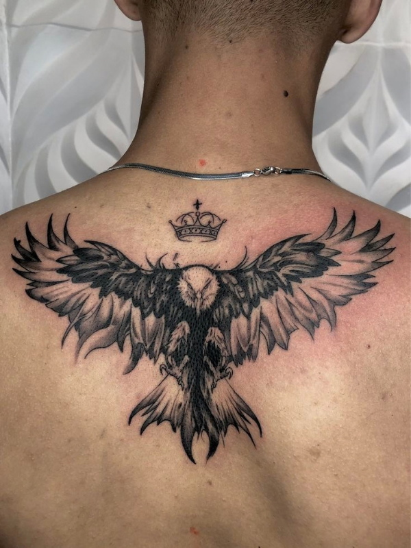 Bird-Back-Tattoo-ideas