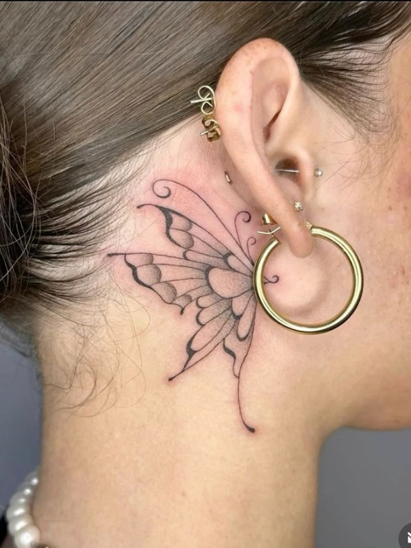 Butterfly-Wing-behind-ear-Tattoo