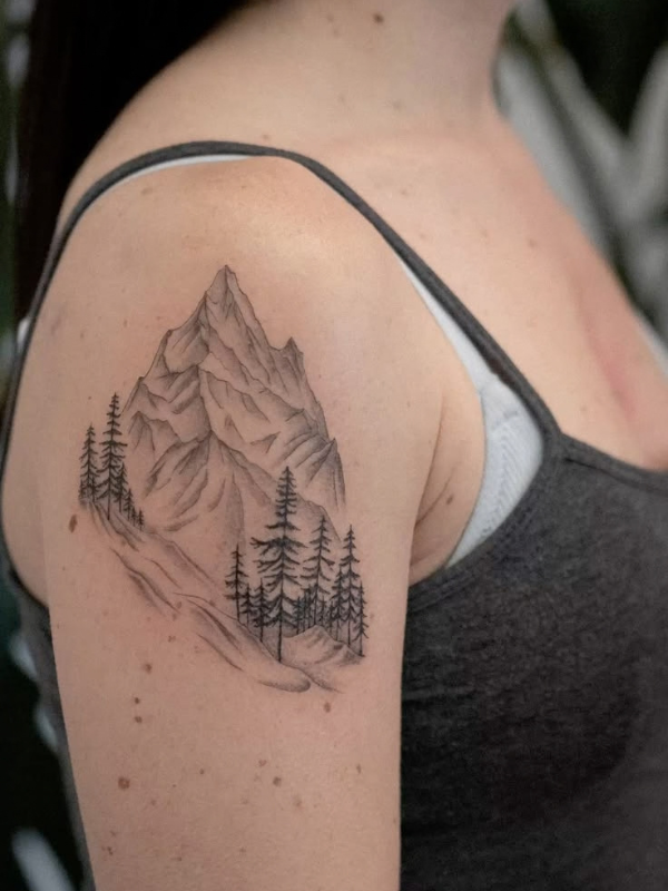 Mountain-Shoulder-Tattoo-Ideas